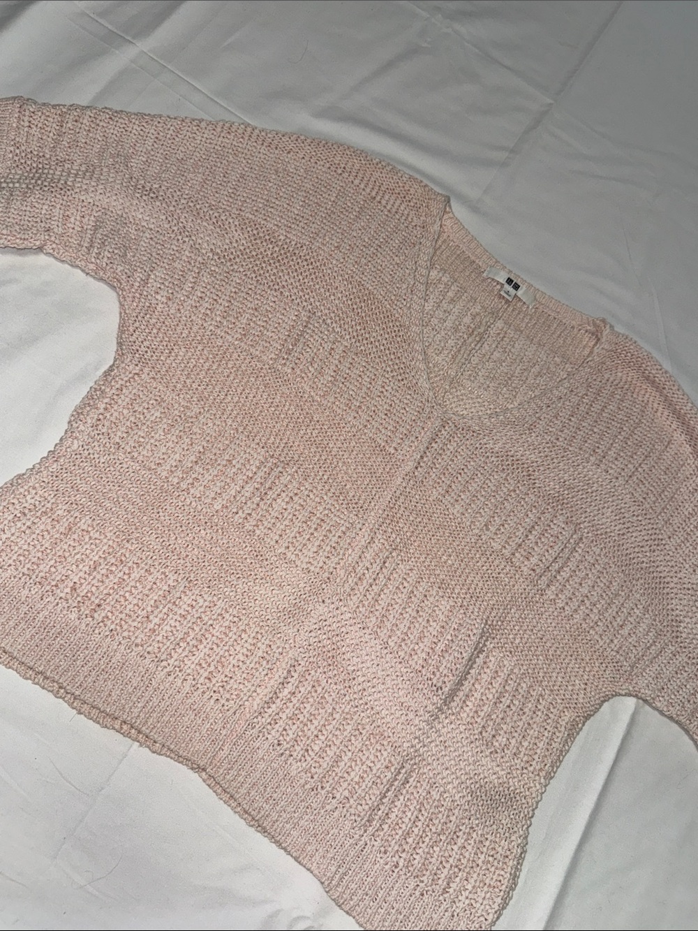 Uniqlo Light Pink V-Neck Knit Sweater - Unbranded